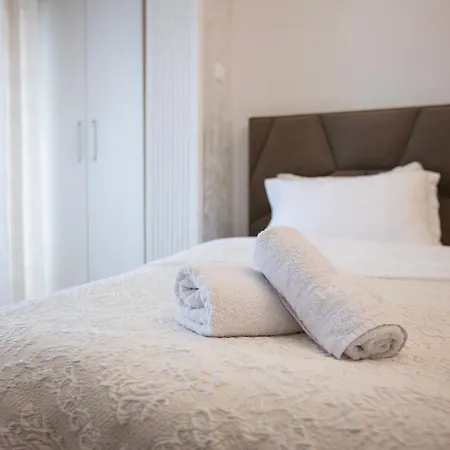 Center - Zogu I Boulevard * Tirana