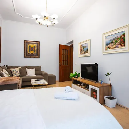 Center - Zogu I Boulevard Apartman Tirana